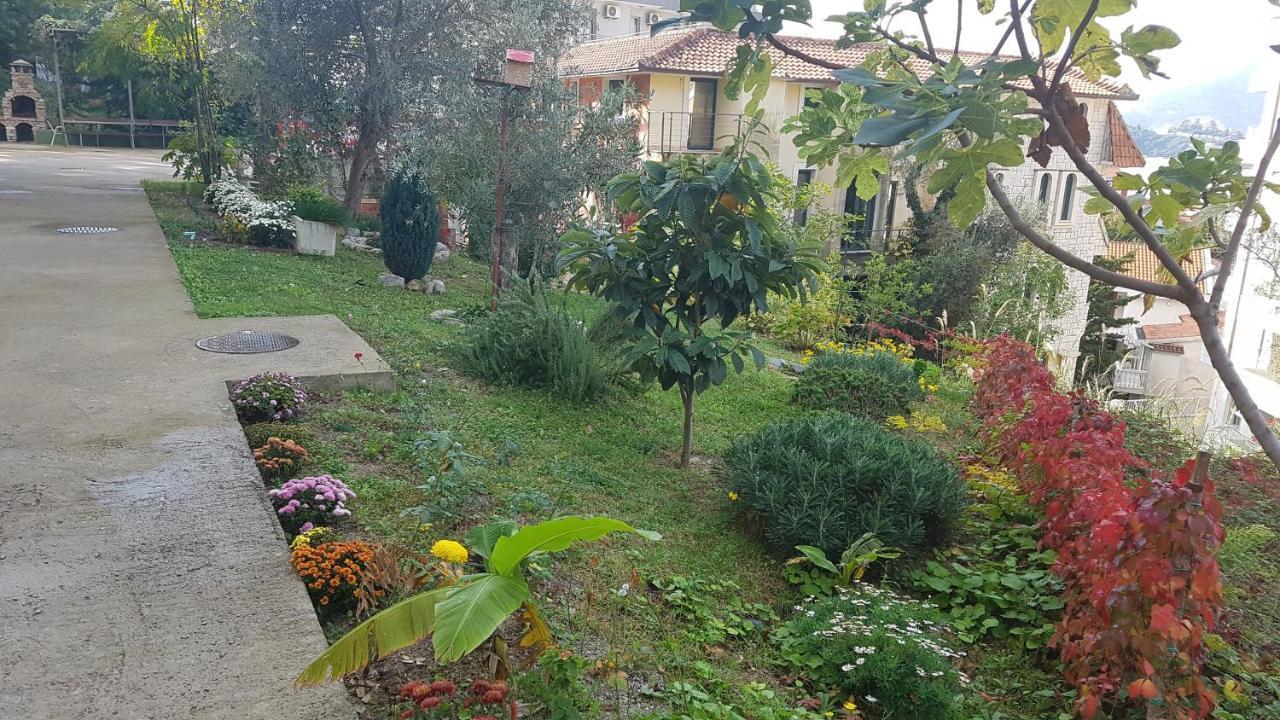 Belveder Montenegro Rafailovici Bagian luar foto